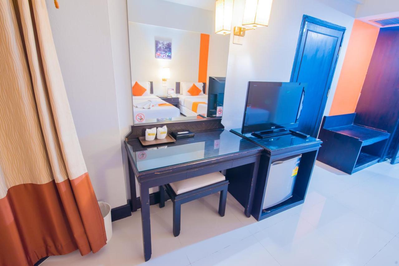 Asawann Hotel Nong Khai Bagian luar foto