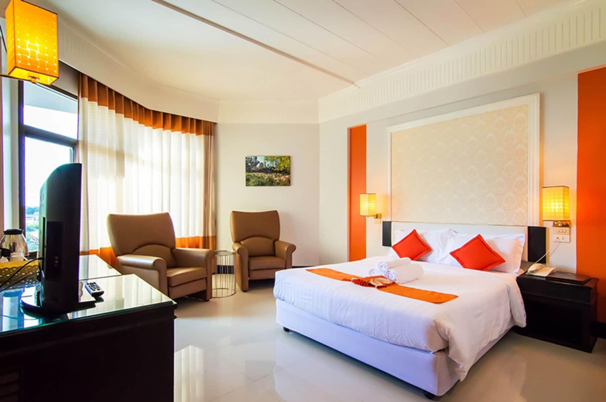 Asawann Hotel Nong Khai Bagian luar foto