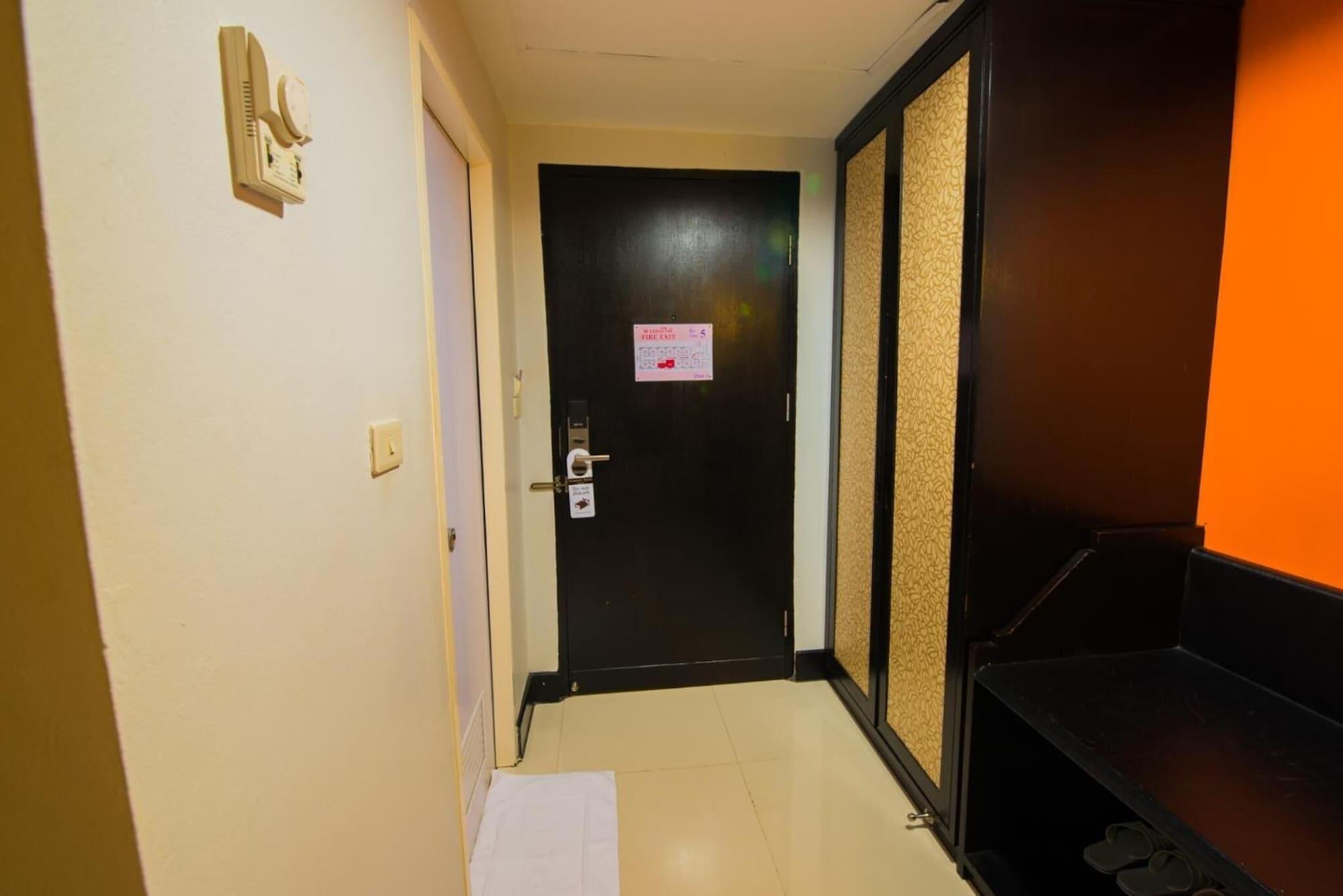 Asawann Hotel Nong Khai Bagian luar foto