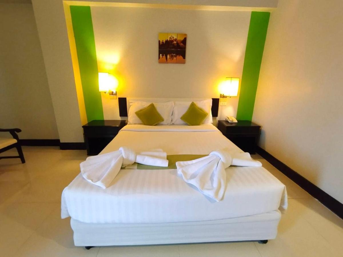 Asawann Hotel Nong Khai Bagian luar foto