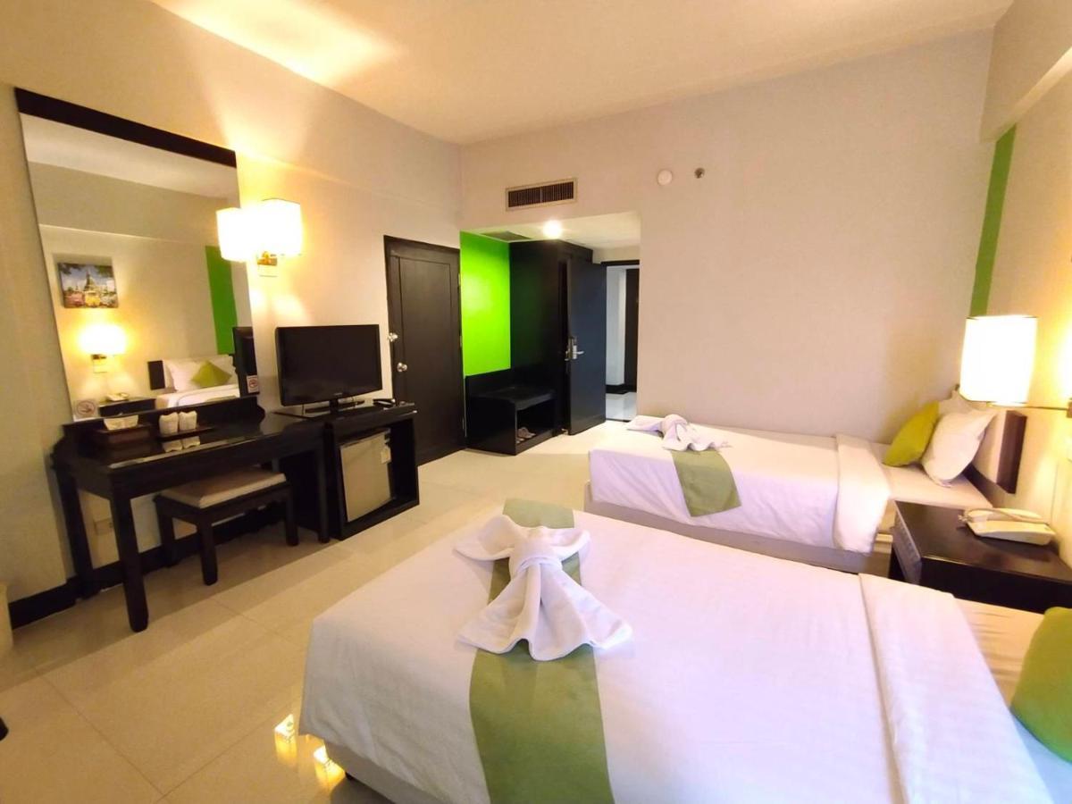 Asawann Hotel Nong Khai Bagian luar foto