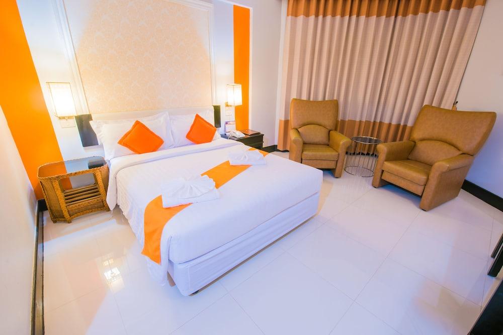 Asawann Hotel Nong Khai Bagian luar foto
