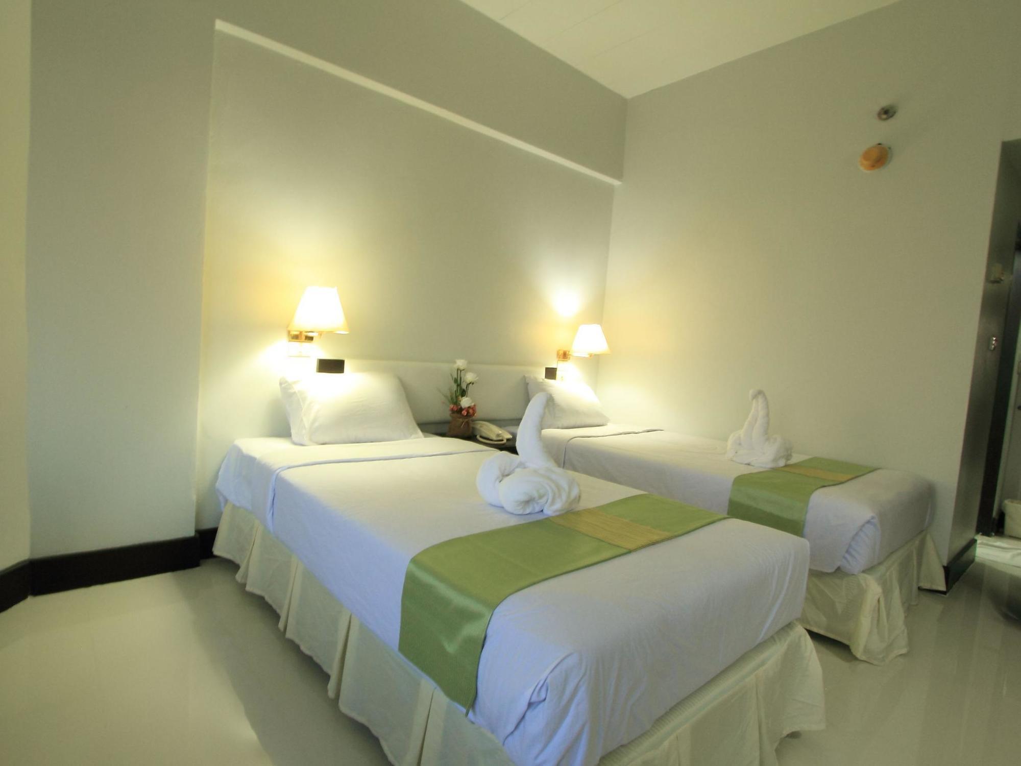 Asawann Hotel Nong Khai Bagian luar foto