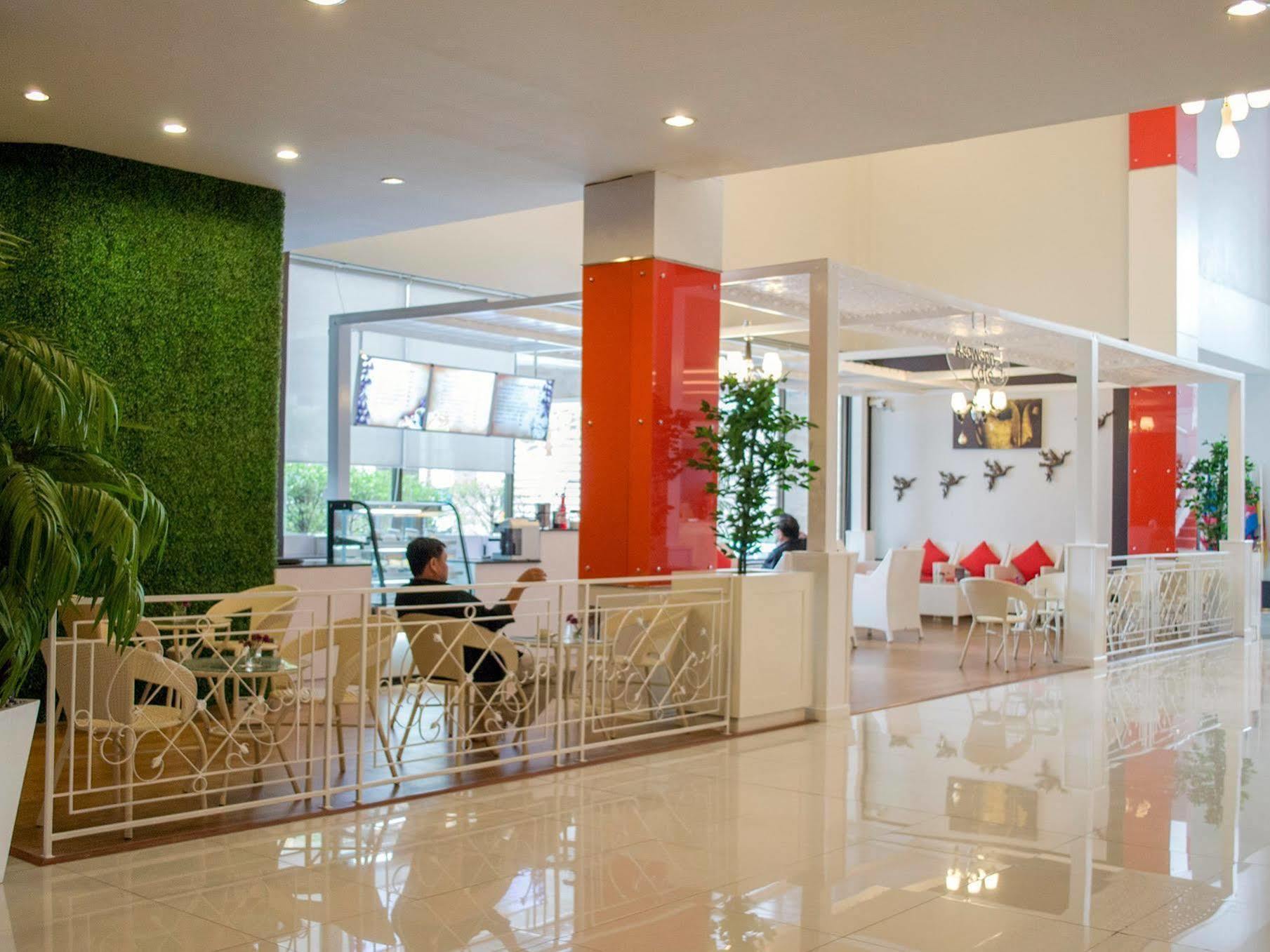 Asawann Hotel Nong Khai Bagian luar foto