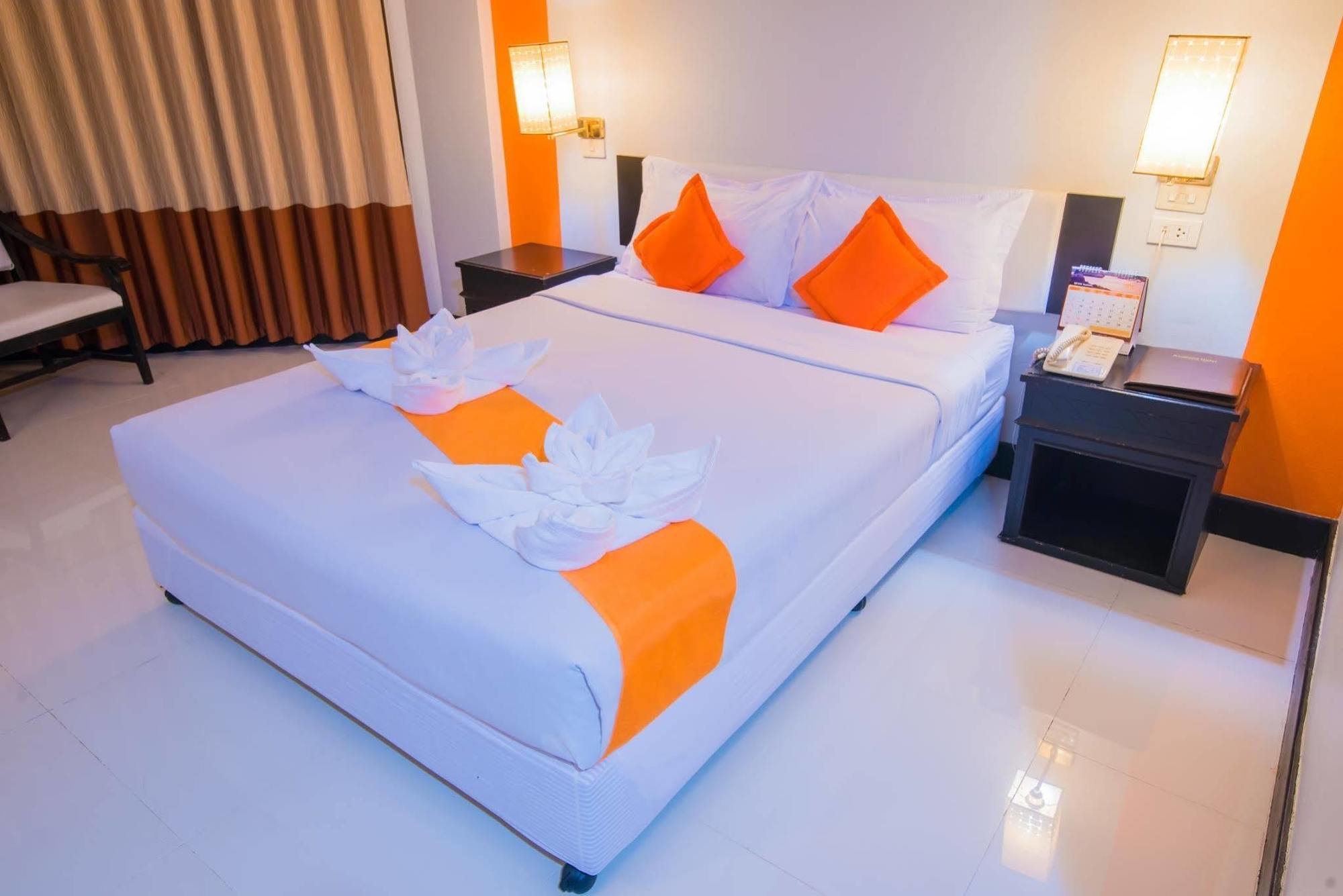 Asawann Hotel Nong Khai Bagian luar foto