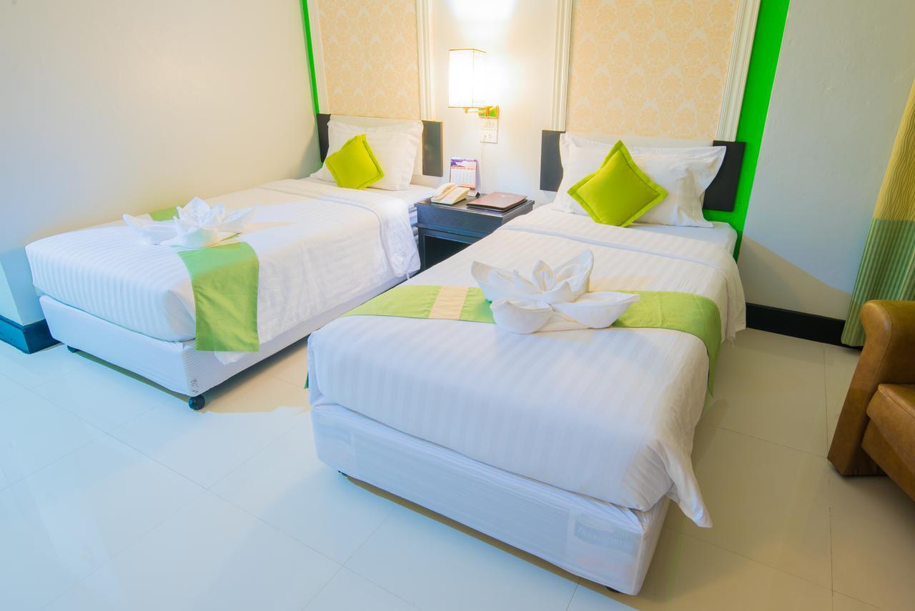 Asawann Hotel Nong Khai Bagian luar foto